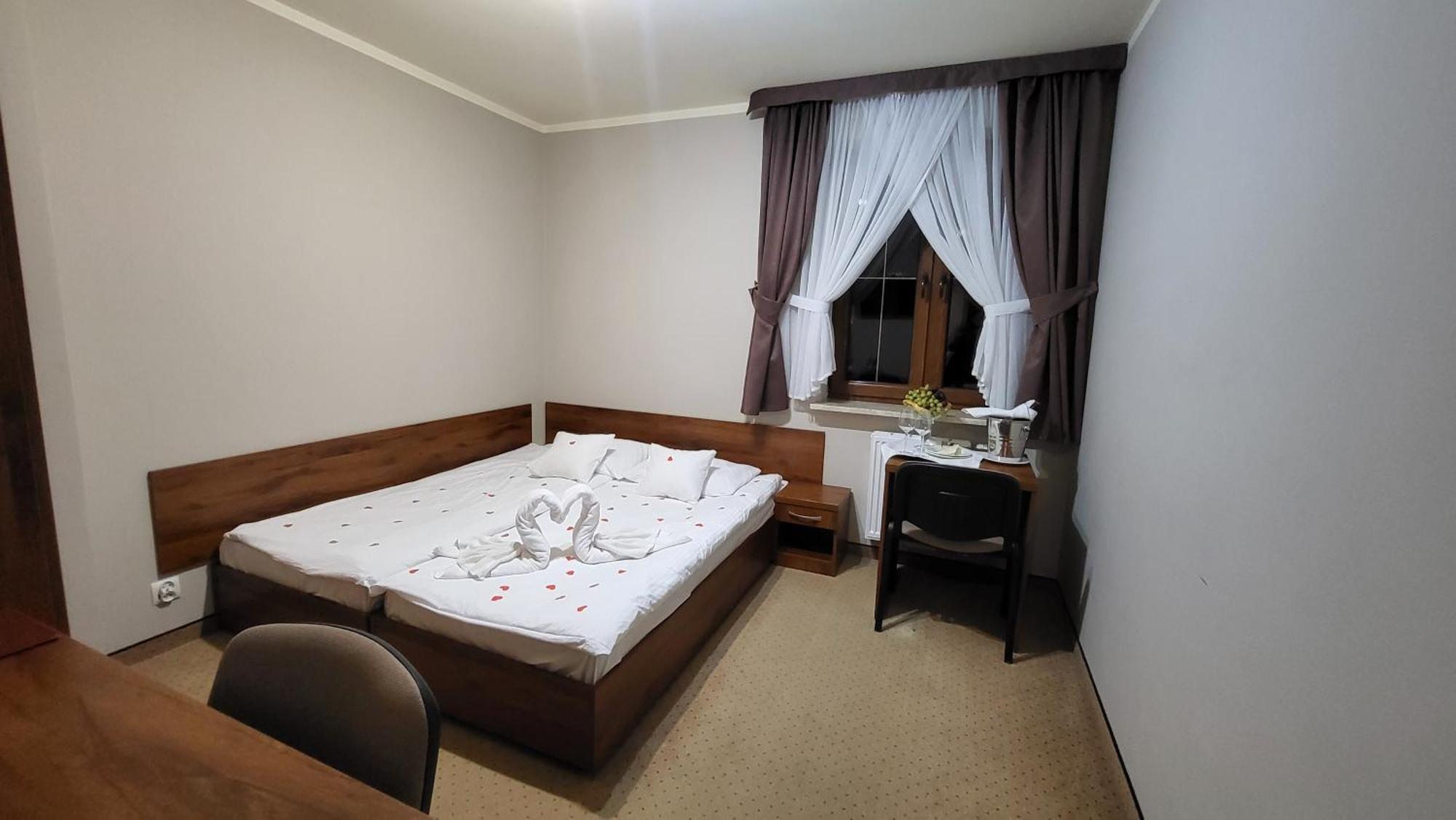 Hotel Chancza Spa & Restauracja Rakow  Εξωτερικό φωτογραφία