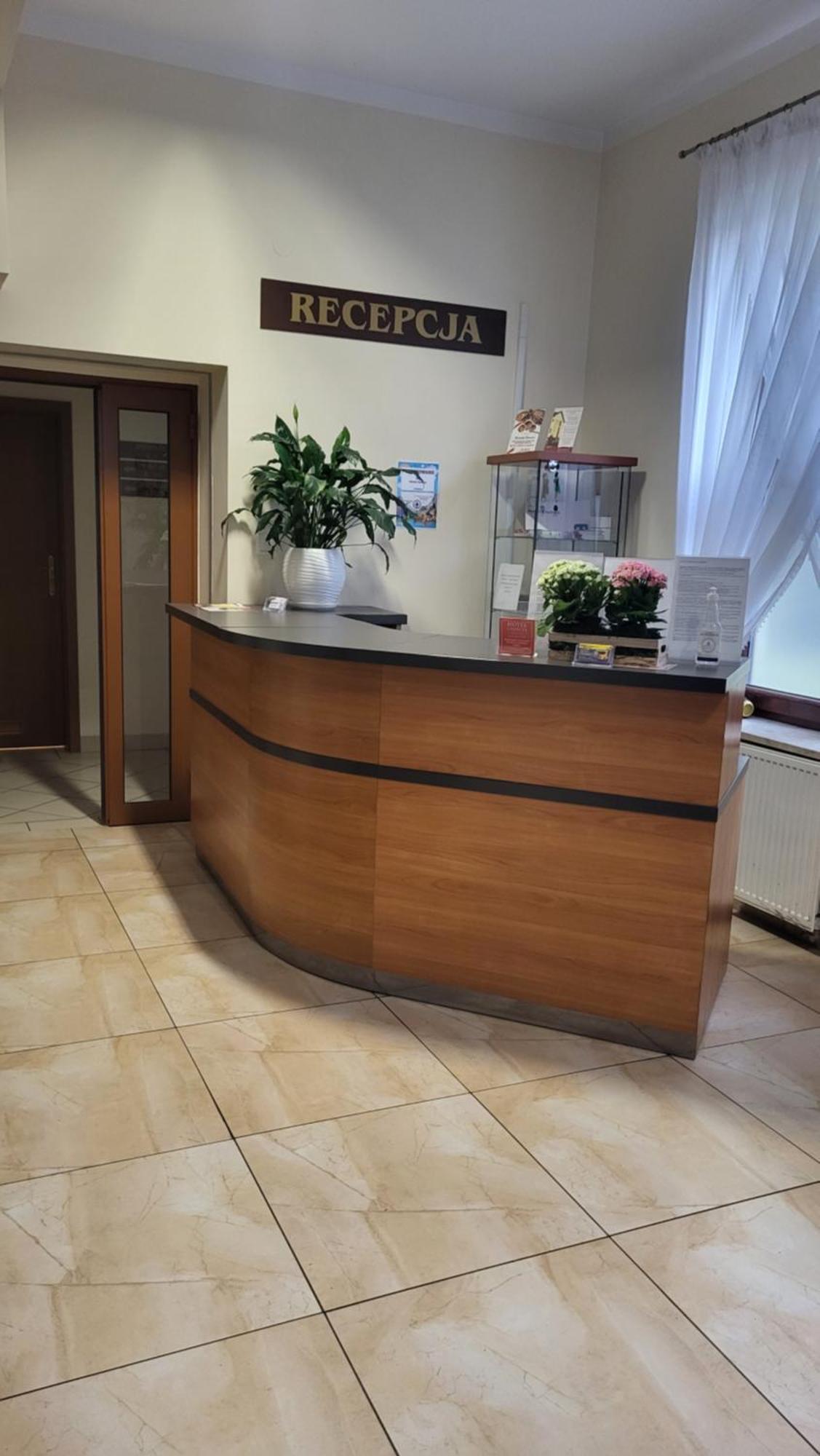 Hotel Chancza Spa & Restauracja Rakow  Εξωτερικό φωτογραφία